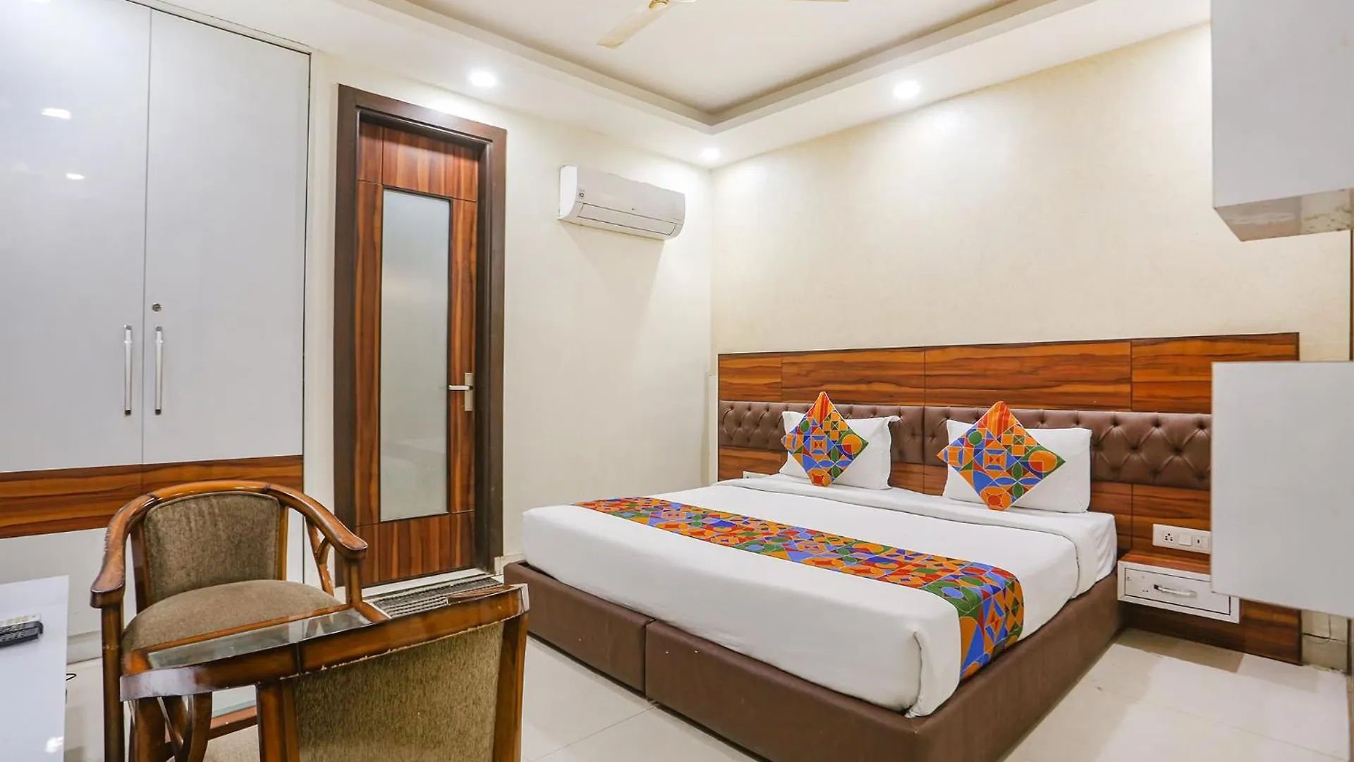 Fabhotel Gold Inn Janakpuri Delhi  Delhi (National Capital Territory of India)