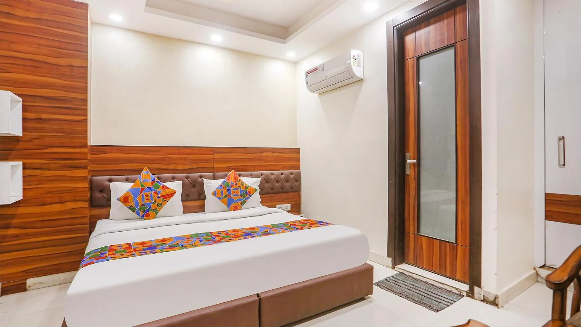 Fabhotel Gold Inn Janakpuri Delhi  3*, Delhi (National Capital Territory of India)