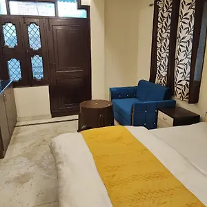 Hotel Sun Moon Residency And Apartments, In Rohini